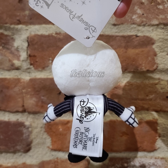 DISNEY PARKS JACK SKELLINGTON PLUSH KEYCHAIN - Picture 6 of 6